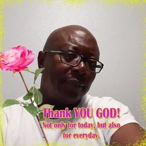 Meet your Posher, Derrick